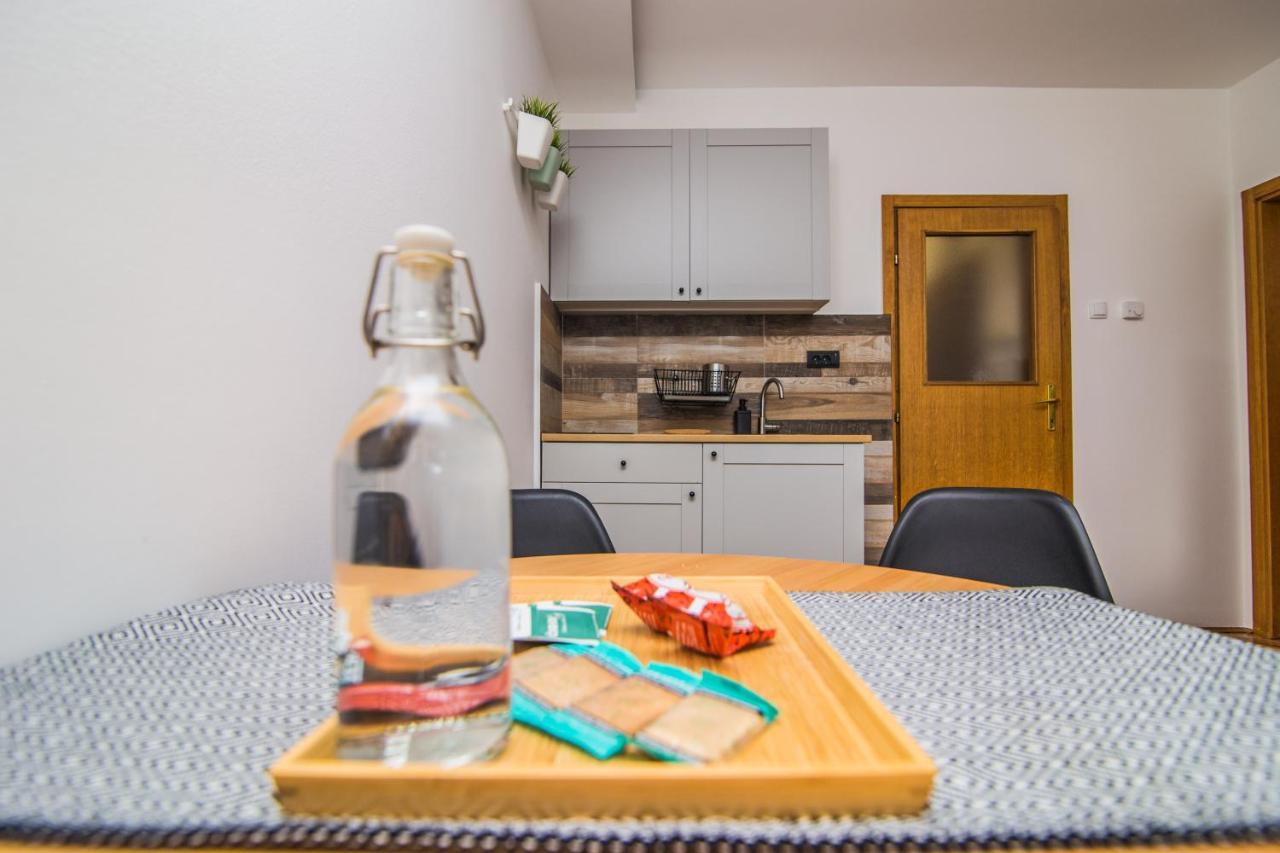 Apartment Suncana Dolina 兹拉蒂博尔 外观 照片